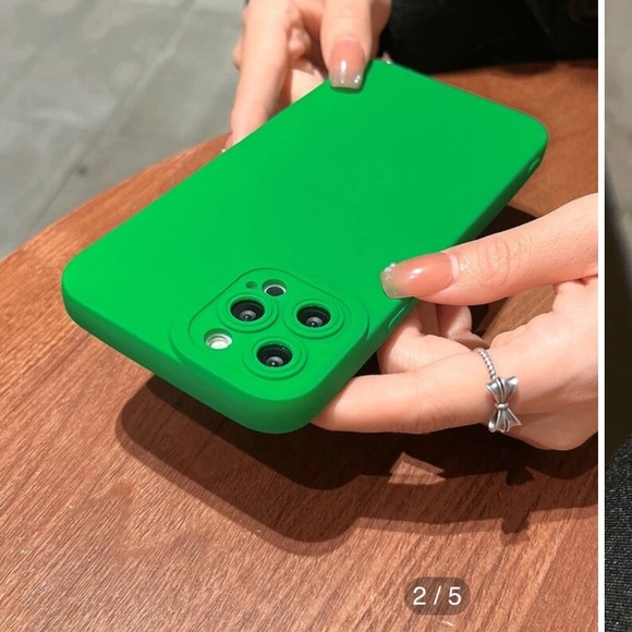 Green plain phone case  IPhone 11 pro max - Picture 2 of 3